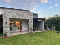 EN VENTA VIVIENDA EN ALTOS DEL CORRAL_thumb_1