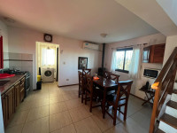 VIVIENDA AMOBLADA EN CUATRO HORIZONTES_thumb_2