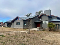 CASA DE CATEGORÍA EN EL BARRIO CHAMPAQUÍ GOLF_thumb_3
