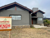 CASA DE CATEGORÍA EN EL BARRIO CHAMPAQUÍ GOLF