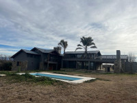 CASA DE CATEGORÍA EN EL BARRIO CHAMPAQUÍ GOLF
