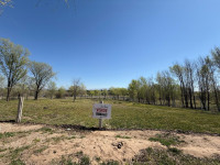 15 LOTES EXCLUSIVOS FRENTE AL LAGO