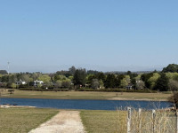 15 LOTES EXCLUSIVOS FRENTE AL LAGO