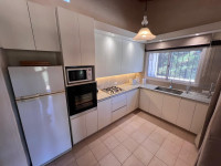 HERMOSA VIVIENDA  A METROS DE RÍO EN ATHOS PAMPA