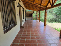 OPORTUNIDAD DE INVERSIÓN INTEGRAL EN INTIYACO FRENTE AL RÍO_thumb_44