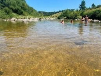 OPORTUNIDAD DE INVERSIÓN INTEGRAL EN INTIYACO FRENTE AL RÍO